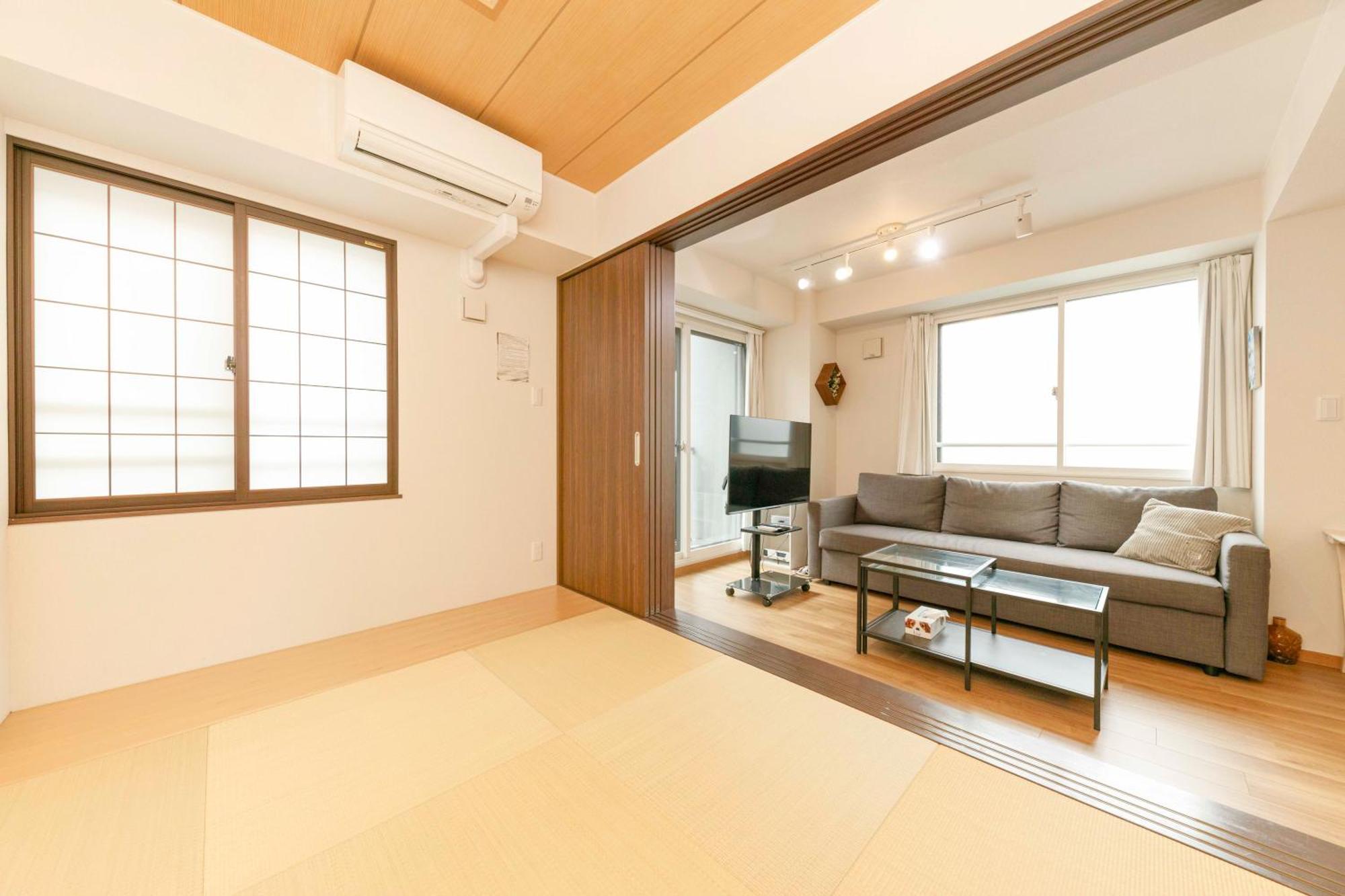 Gamadas Bld Tokyo prefektur Rum bild